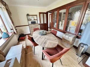 Dining Room- click for photo gallery